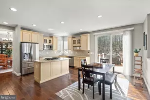 43941 Riverpoint Dr, Leesburg, VA 20176 - Photo 25