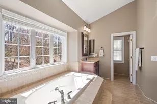 43941 Riverpoint Dr, Leesburg, VA 20176 - Photo 47