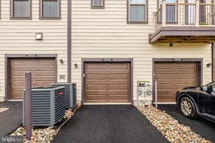 20941 Bluebird Sq, Sterling, VA 20165 - Photo 51