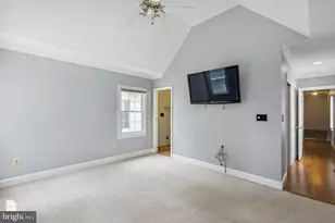208 Wilson Ave NW, Leesburg, VA 20176 - Photo 15