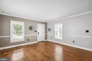 208 Wilson Ave NW, Leesburg, VA 20176 - Photo 5