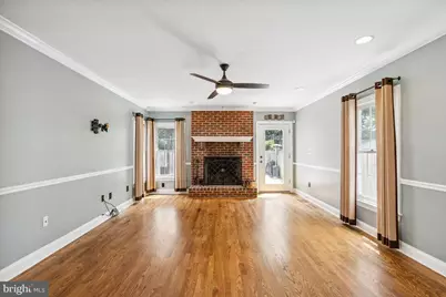 208 Wilson Avenue NW, Leesburg, VA 20176 - Photo 11