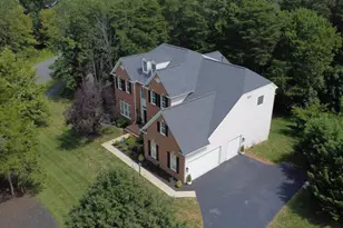 42346 Ponderosa Dr, Chantilly, VA 20152 - Photo 11