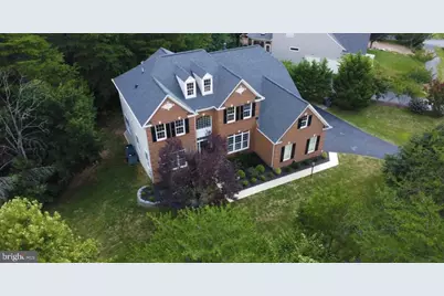 42346 Ponderosa Drive, Chantilly, VA 20152 - Photo 3