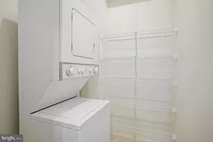 19355 Cypress Ridge Terrace, Leesburg, VA 20176 - Photo 23