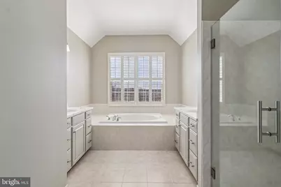 20276 Medalist Drive, Ashburn, VA 20147 - Photo 35