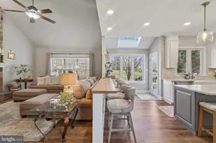 20276 Medalist Dr, Ashburn, VA 20147 - Photo 3