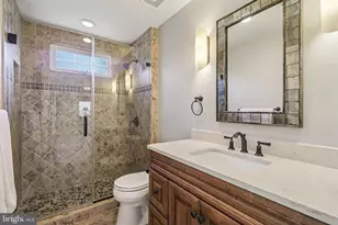 20276 Medalist Dr, Ashburn, VA 20147 - Photo 43