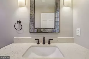 20276 Medalist Dr, Ashburn, VA 20147 - Photo 45