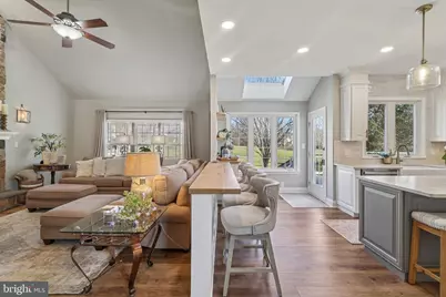 20276 Medalist Drive, Ashburn, VA 20147 - Photo 3