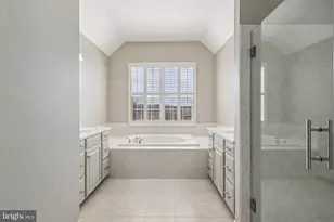 20276 Medalist Dr, Ashburn, VA 20147 - Photo 35