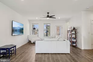 45916 Swallow Ter, Sterling, VA 20165 - Photo 11