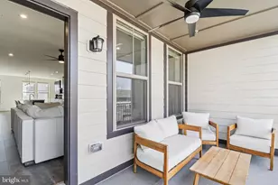 45916 Swallow Ter, Sterling, VA 20165 - Photo 17