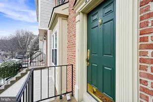 45590 Whitcomb Square, Sterling, VA 20166 - Photo 9