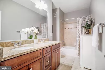 24660 Byrne Meadow Square, Aldie, VA 20105 - Photo 29