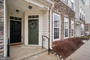 24660 Byrne Meadow Square, Aldie, VA 20105 - Photo 3