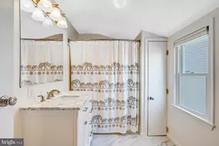 341 E G St, Purcellville, VA 20132 - Photo 11