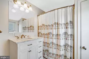 341 E G St, Purcellville, VA 20132 - Photo 35