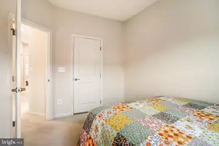 22317 Seabring Terrace, Ashburn, VA 20148 - Photo 37