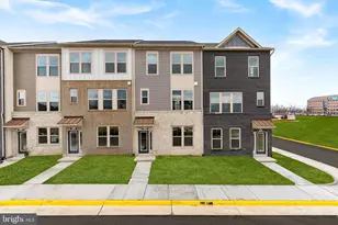 43798 Mystic Maroon Ter, Ashburn, VA 20147 - Photo 37