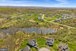 35829 Peninsula Ct, Round Hill, VA 20141 - Photo 19