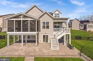 35829 Peninsula Ct, Round Hill, VA 20141 - Photo 7