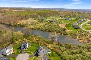 35829 Peninsula Ct, Round Hill, VA 20141 - Photo 21
