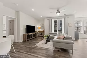 23669 Golden Embers Square, Ashburn, VA 20148 - Photo 5