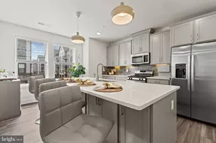 23669 Golden Embers Square, Ashburn, VA 20148 - Photo 9