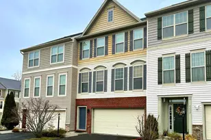 42599 Galbraith Square, Broadlands, VA 20148 - Photo 1