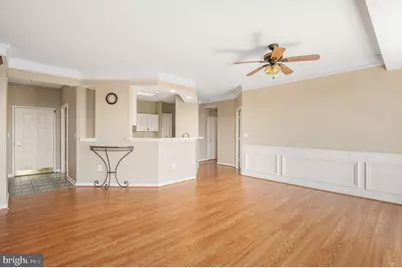 19365 Cypress Ridge Terrace #1115, Leesburg, VA 20176 - Photo 5