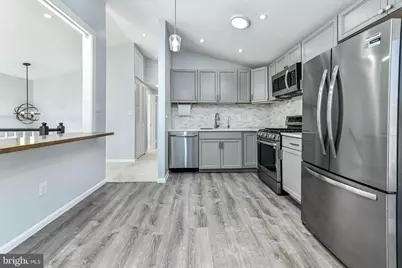 211 Amy Court, Sterling, VA 20164 - Photo 11