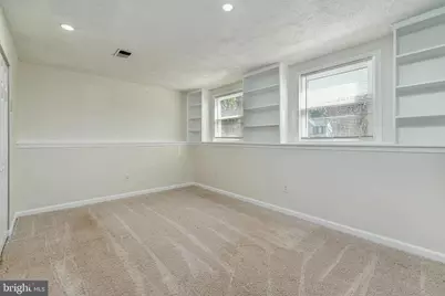 211 Amy Court, Sterling, VA 20164 - Photo 17