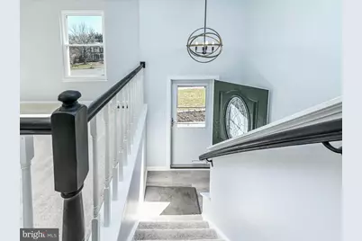 211 Amy Court, Sterling, VA 20164 - Photo 3