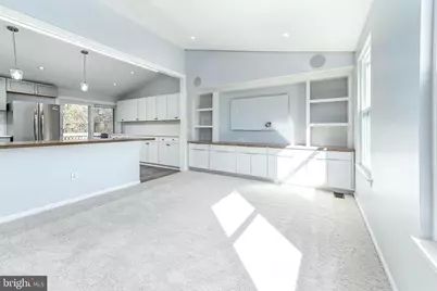 211 Amy Court, Sterling, VA 20164 - Photo 5