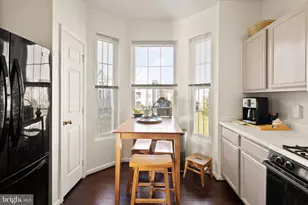 46628 Drysdale Terrace, Sterling, VA 20165 - Photo 11