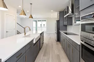 44576 Strabane Ter, Ashburn, VA 20147 - Photo 5