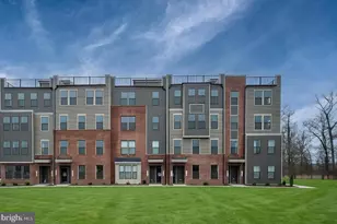 44576 Strabane Ter, Ashburn, VA 20147 - Photo 3