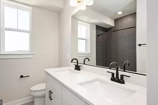 44576 Strabane Ter, Ashburn, VA 20147 - Photo 41