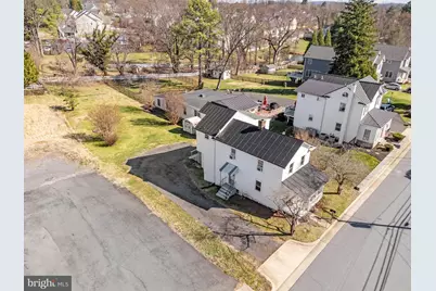 150 S 20th Street, Purcellville, VA 20132 - Photo 3