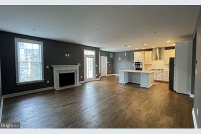 43225 Hattontown Woods Terrace, Ashburn, VA 20148 - Photo 5