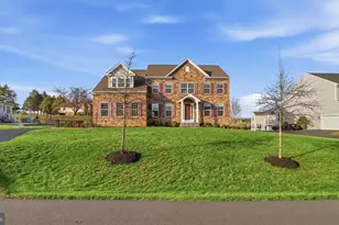 42580 Deer Isle Dr, Chantilly, VA 20152 - Photo 3