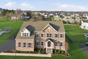 42580 Deer Isle Dr, Chantilly, VA 20152 - Photo 3