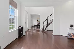 42580 Deer Isle Dr, Chantilly, VA 20152 - Photo 13