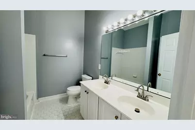 43245 Stillforest Terrace, Ashburn, VA 20147 - Photo 11