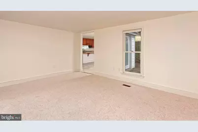 35739 Hayman Lane, Round Hill, VA 20141 - Photo 5