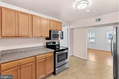 31 Main Street, Round Hill, VA 20141 - Photo 11