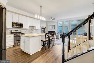 43546 Mink Meadows St, Chantilly, VA 20152 - Photo 9