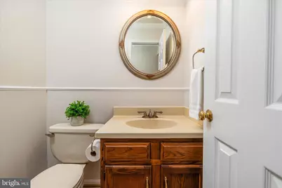 204 Pin Oak Court, Sterling, VA 20164 - Photo 21