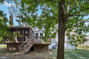 204 Pin Oak Ct, Sterling, VA 20164 - Photo 41